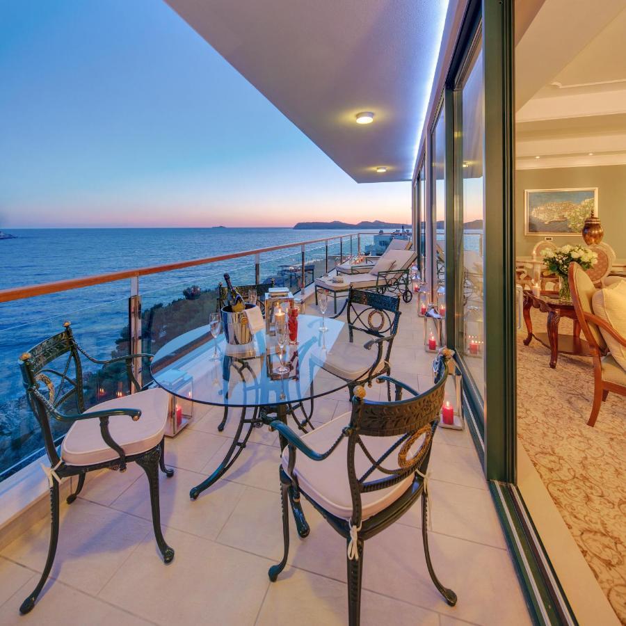 Royal Princess Hotel Dubrovnik Phòng bức ảnh A balcony